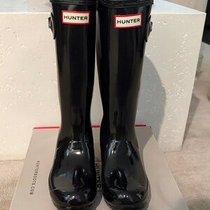 Hunter Glossy Black Tall Boots